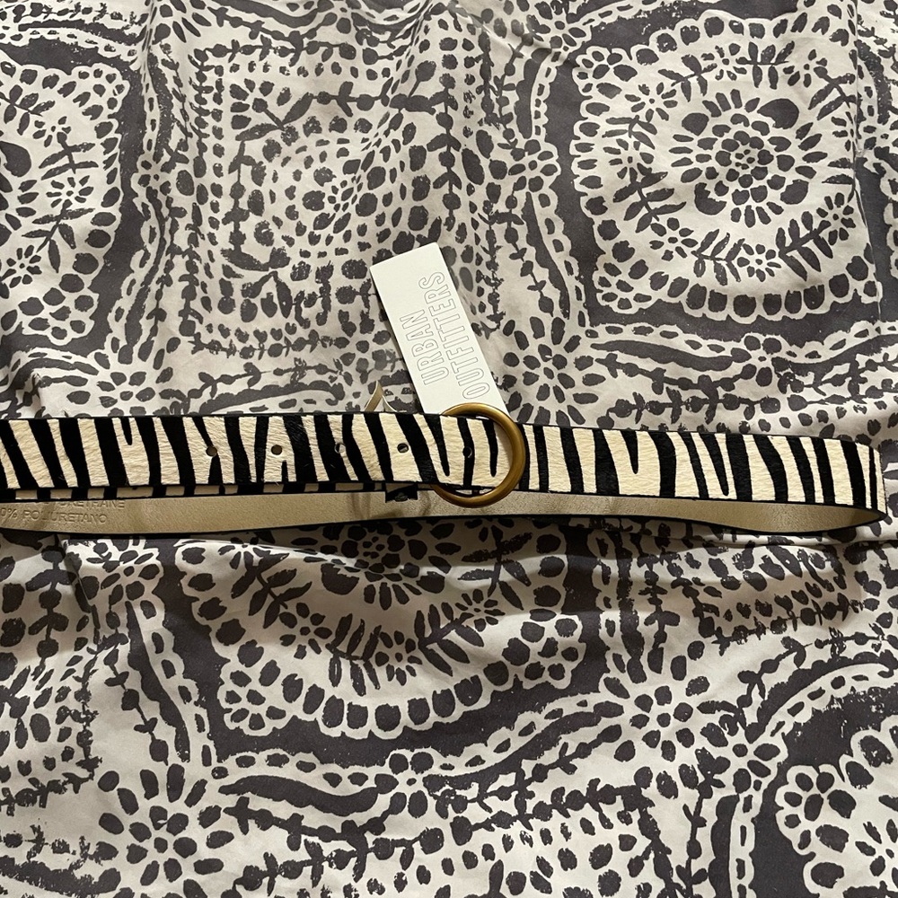 Urban outfitters zebra belt - Picture 3 of 5